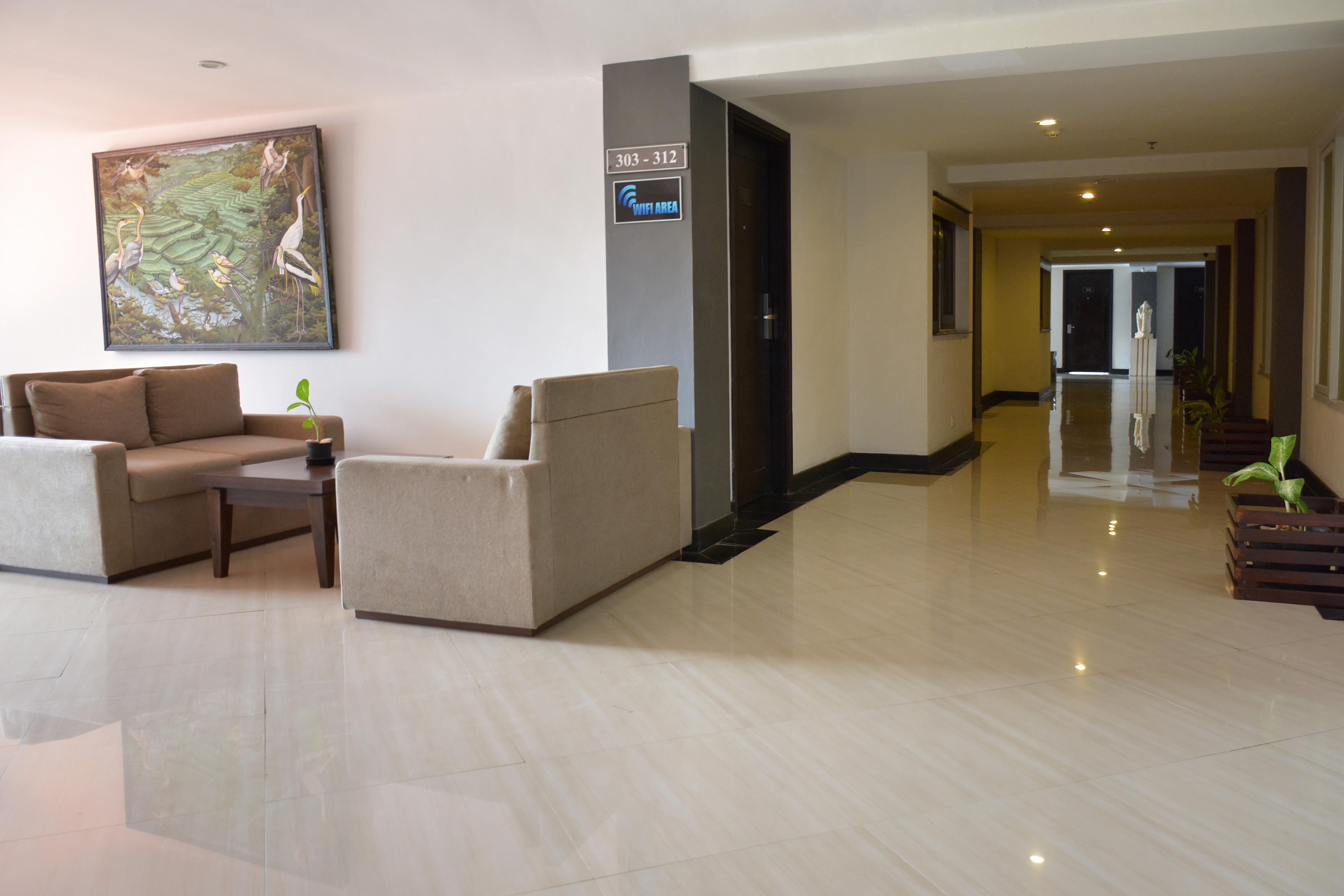 Royal Regantris Kuta Hotel Kuta Lombok Exterior foto