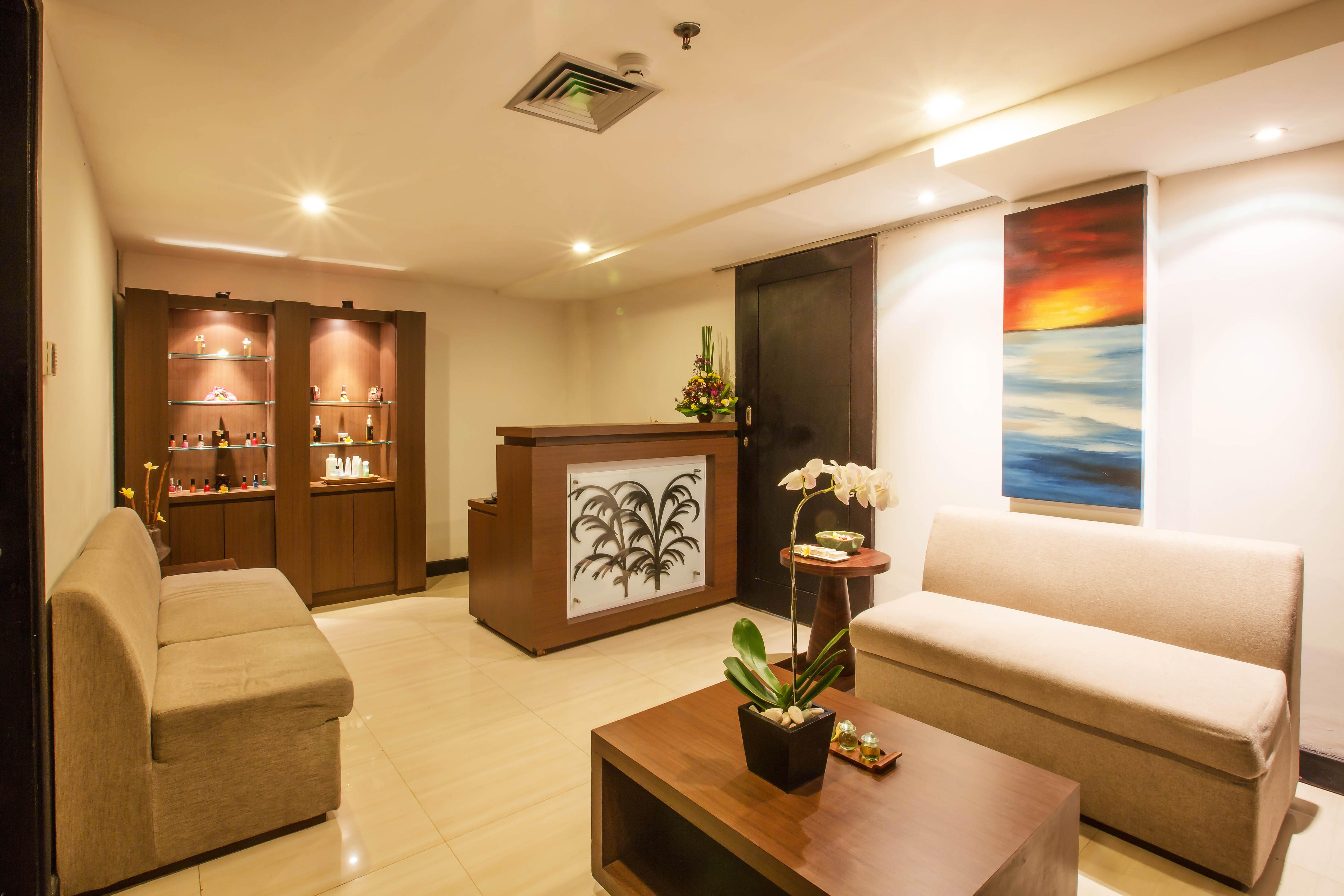 Royal Regantris Kuta Hotel Kuta Lombok Exterior foto